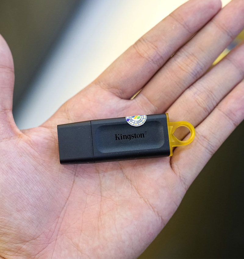 USB Kingston 32GB DataTraveler Exodia(DTX32GB) - Hàng chính hãng